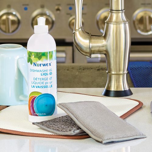 Why the Norwex EnviroSponge Cleans BETTER Than Every Other Sponge
