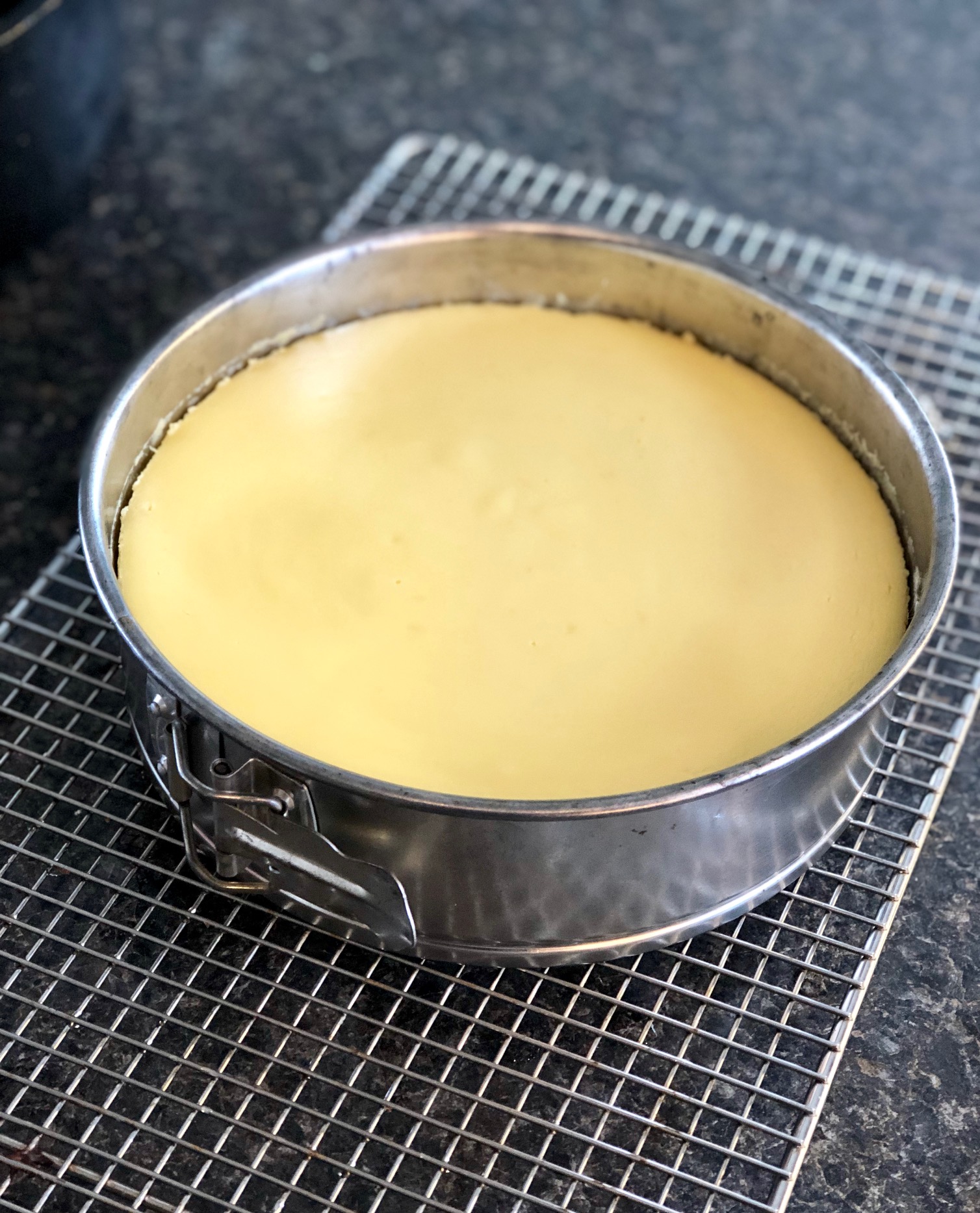 Lemon Cheesecake with Lemon Curd topping - Recipe