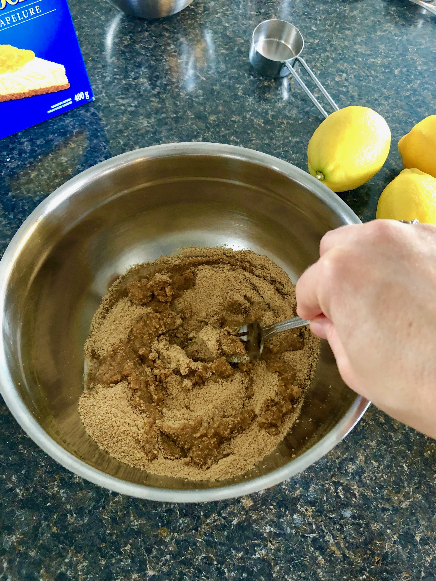 Lemon Cheesecake with Lemon Curd topping - Recipe